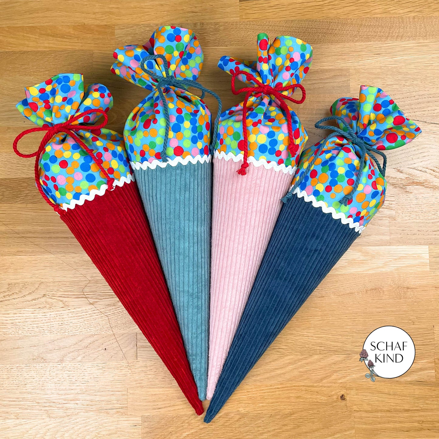 Kitatüte, Geschwistertüte aus Cordstoff - Blau mit Bunt - 35 cm
